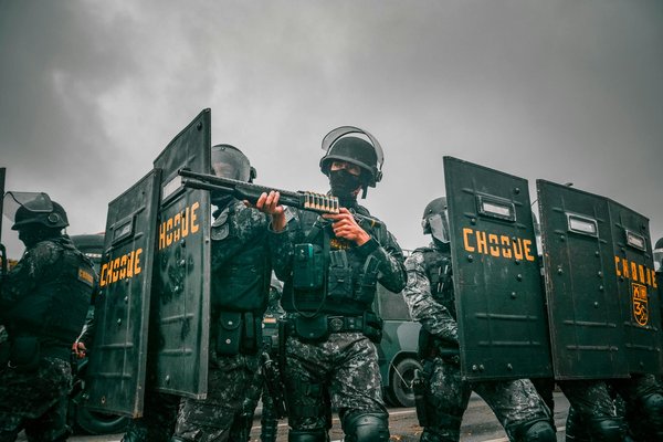 Explorez les Fondamentaux de l'Assurance Construction à l'Échelle Mondiale : Sécurisez Vos Projets à Travers le Globe